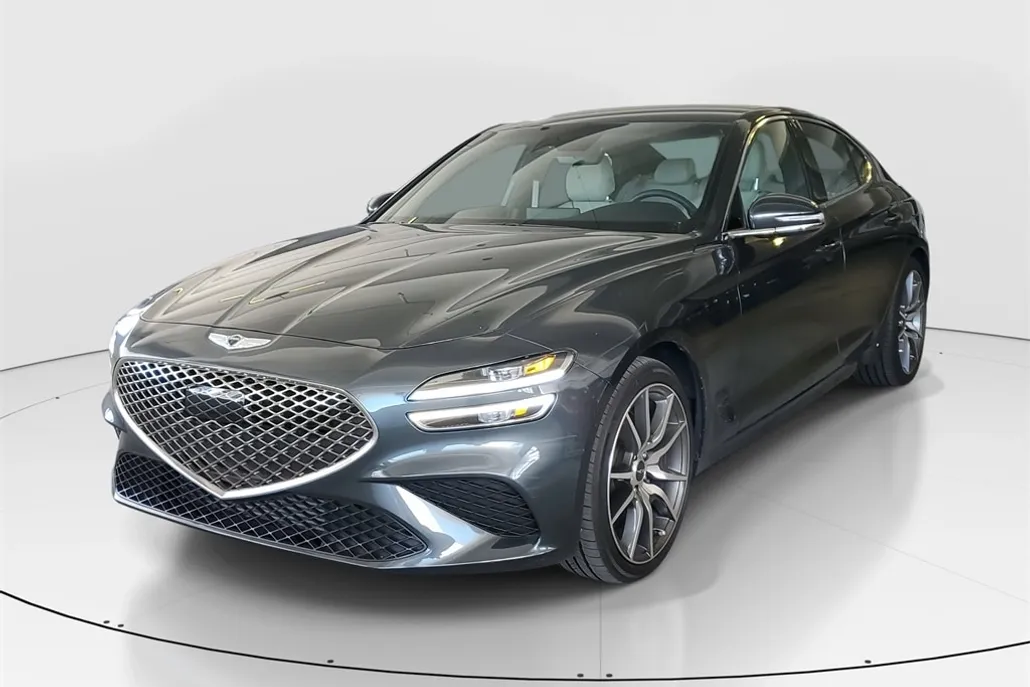 2023 Genesis G70 3.3T photo 1