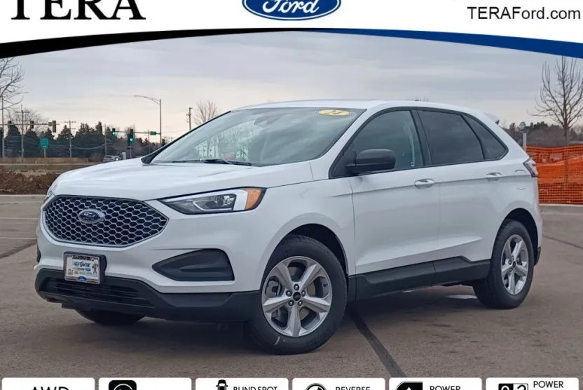 2024 Ford Edge SE photo 1