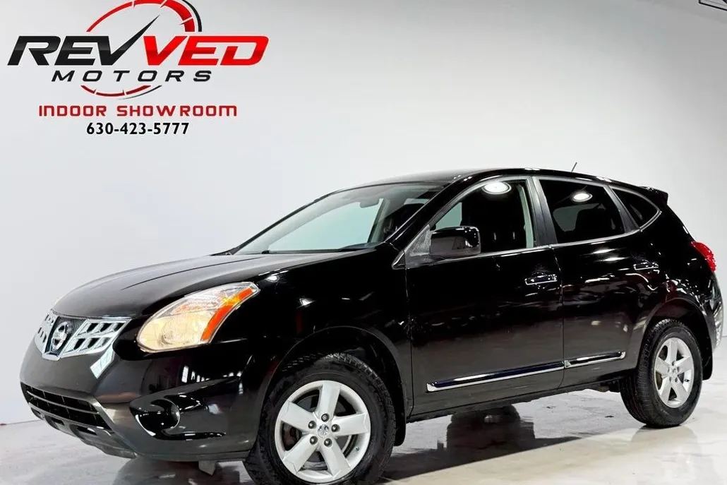 2013 Nissan Rogue S photo 1