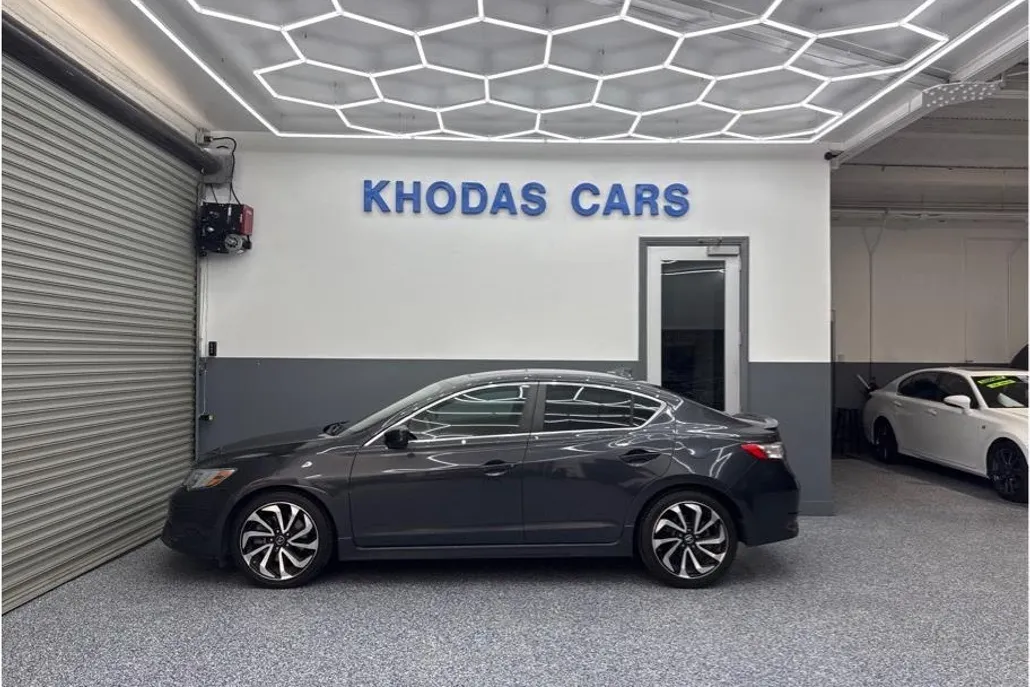 2016 Acura ILX Premium Technology photo 1