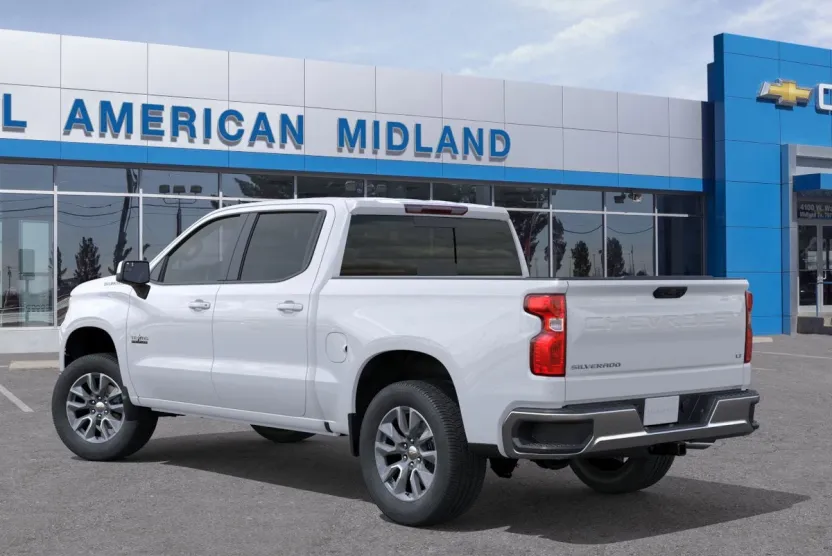 2026 Chevrolet Silverado 1500 LT photo 1