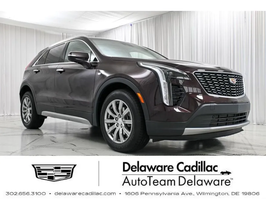 2021 Cadillac XT4 Premium Luxury photo 1
