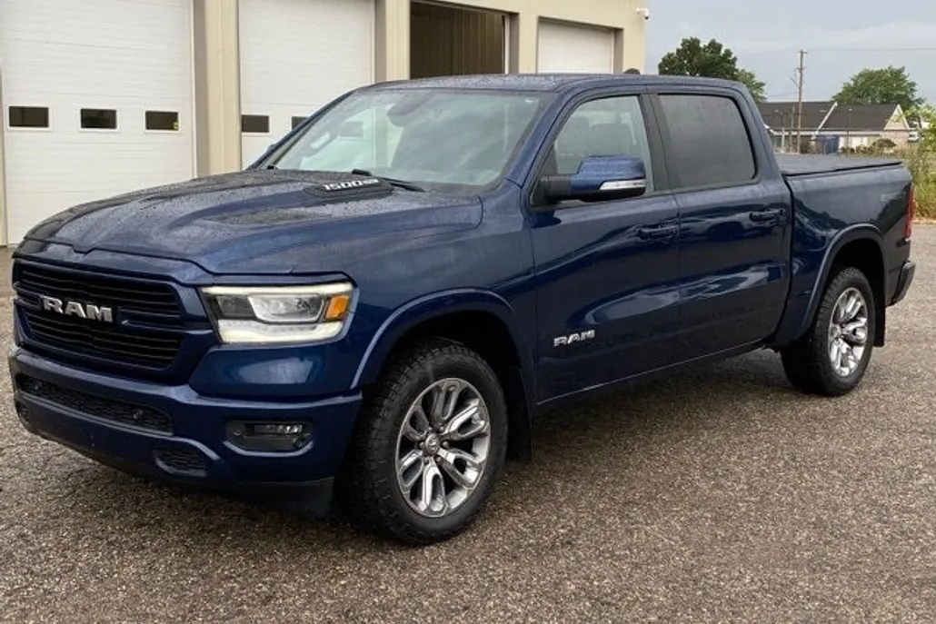 2020 Ram 1500 Laramie photo 1
