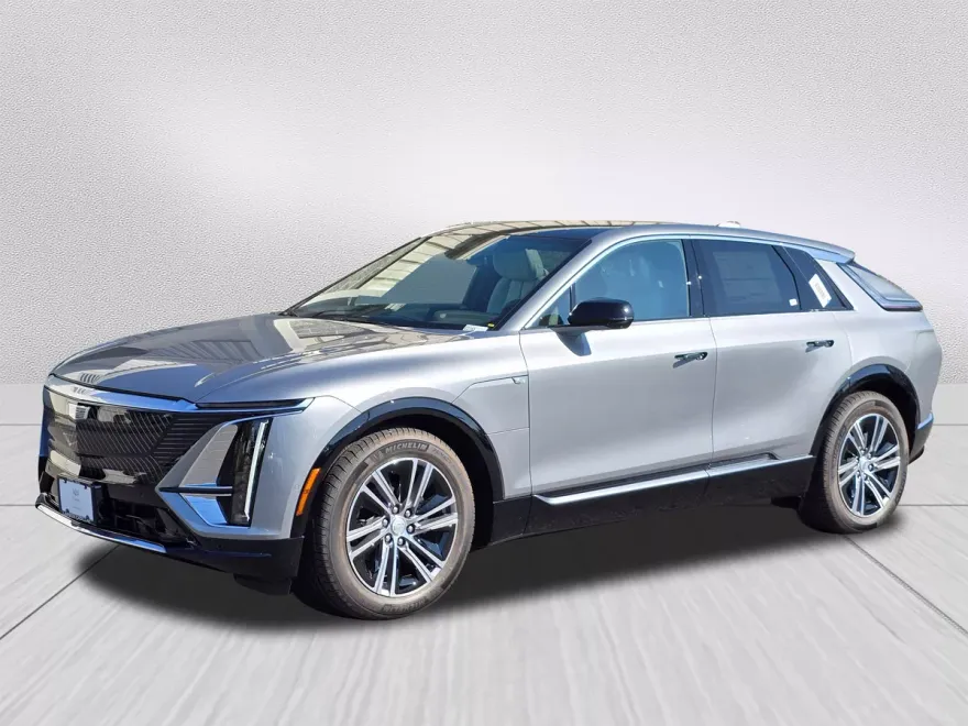 2026 Cadillac Lyriq Luxury photo 1