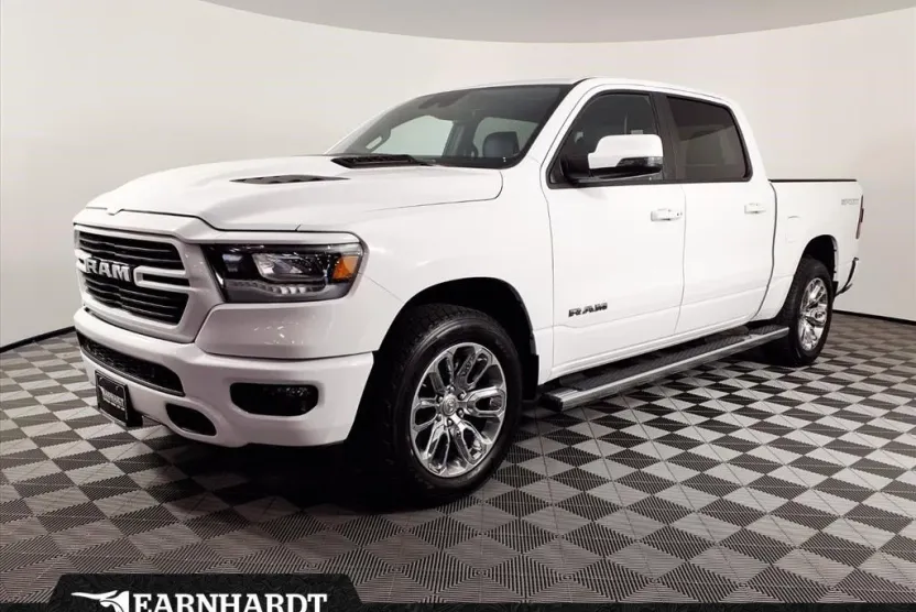 2023 Ram 1500 Laramie photo 1