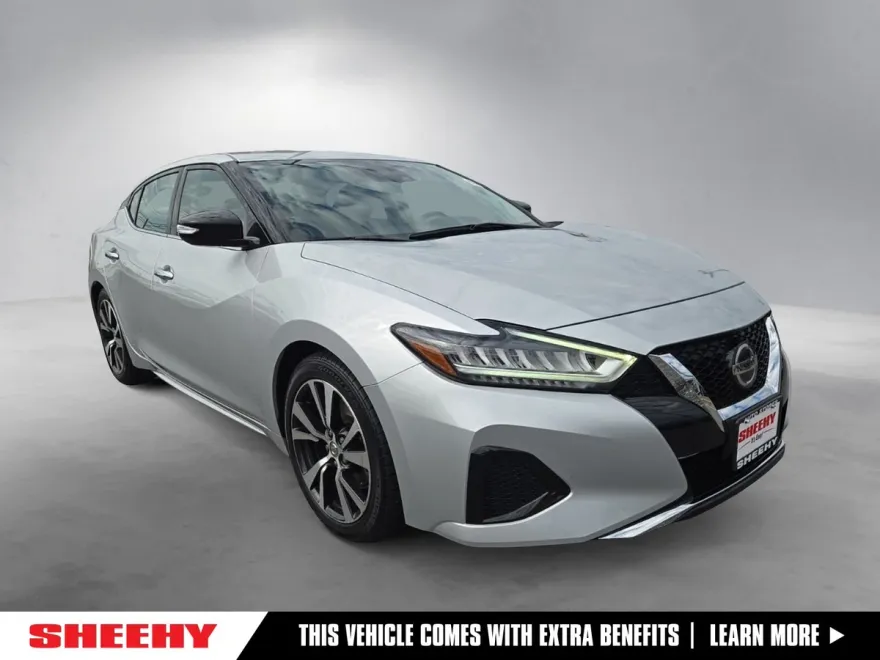 2021 Nissan Maxima SV photo 1