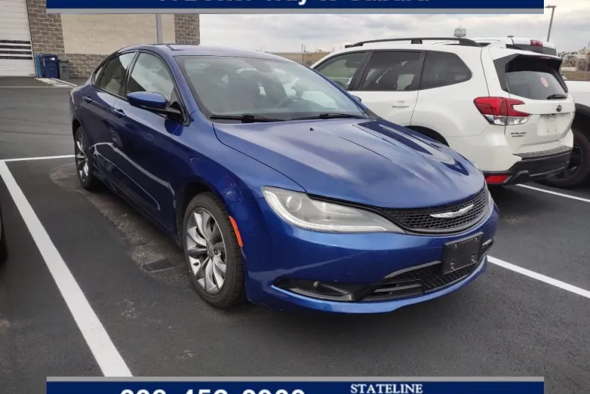 2016 Chrysler 200 S photo 1
