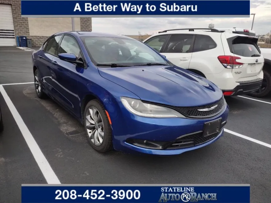 2016 Chrysler 200 S photo 1