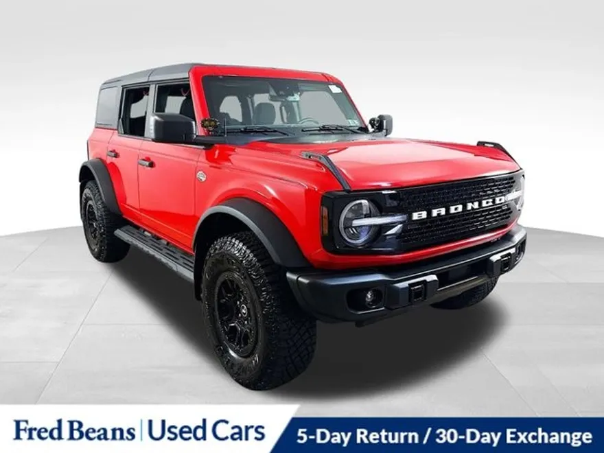 2023 Ford Bronco Wildtrak photo 1