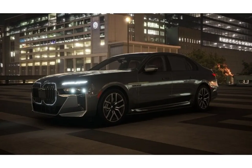 2026 Bmw 750e 750e xDrive photo 1