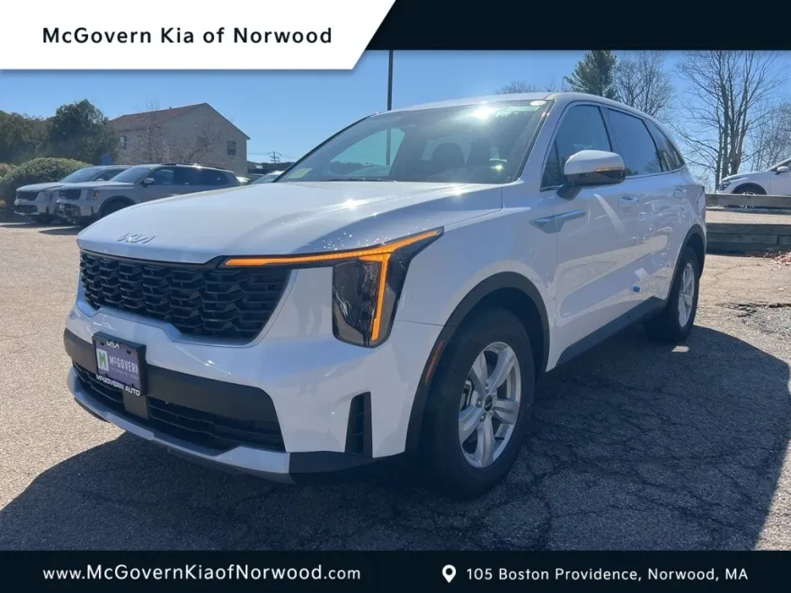 2025 Kia Sorento LX photo 1