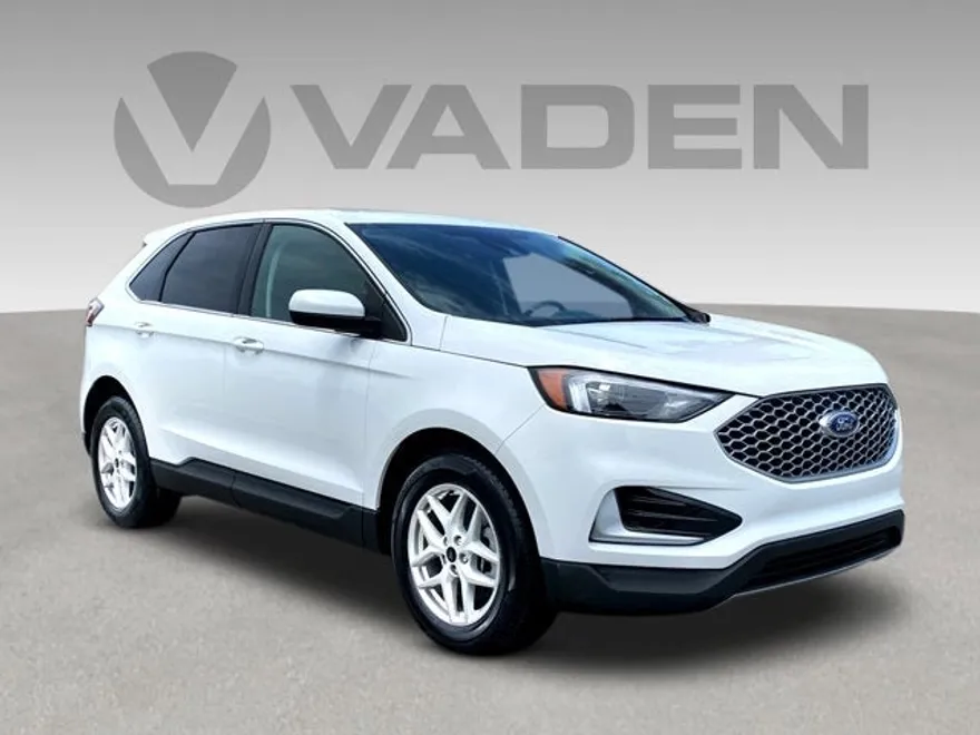 2023 Ford Edge SEL photo 1