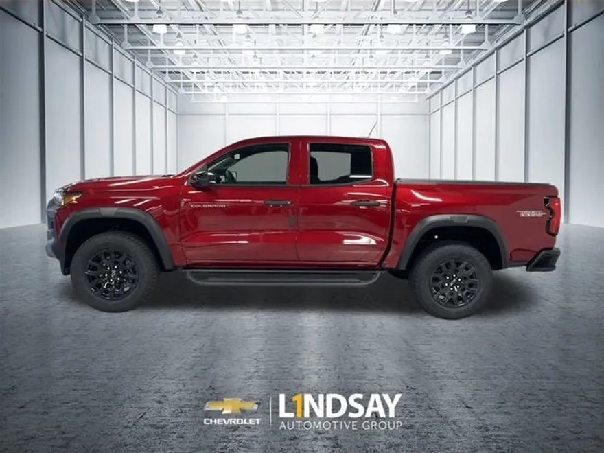 2026 Chevrolet Colorado Trail Boss photo 1
