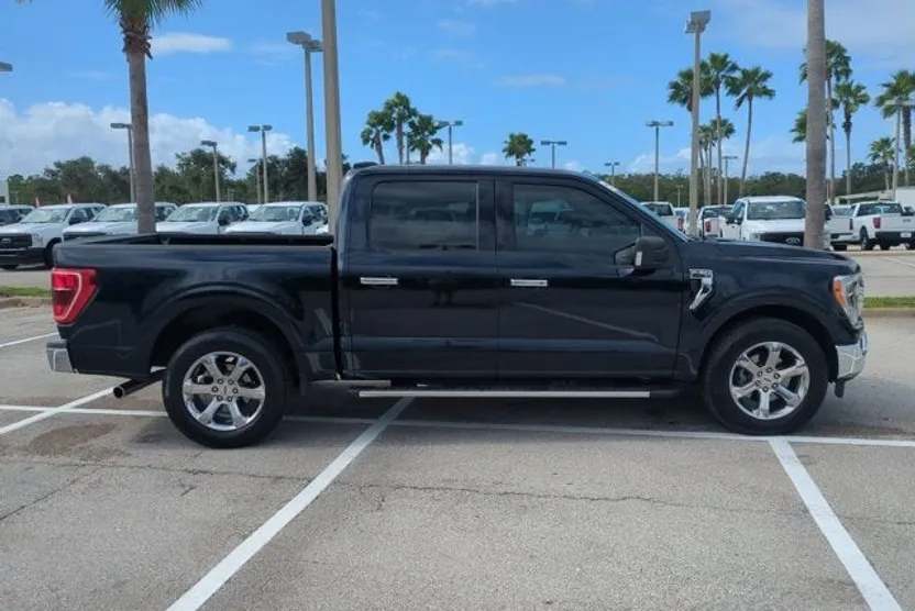 2022 Ford F-150 XLT photo 1