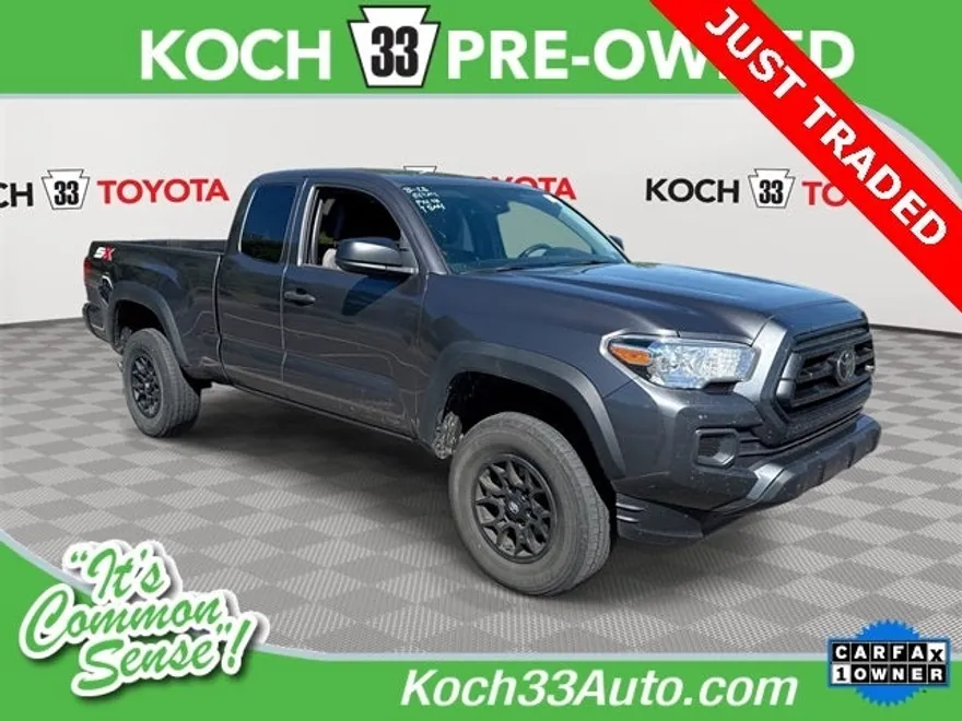 2022 Toyota Tacoma SR photo 1