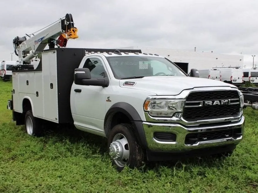 2023 Ram 5500 Tradesman photo 1