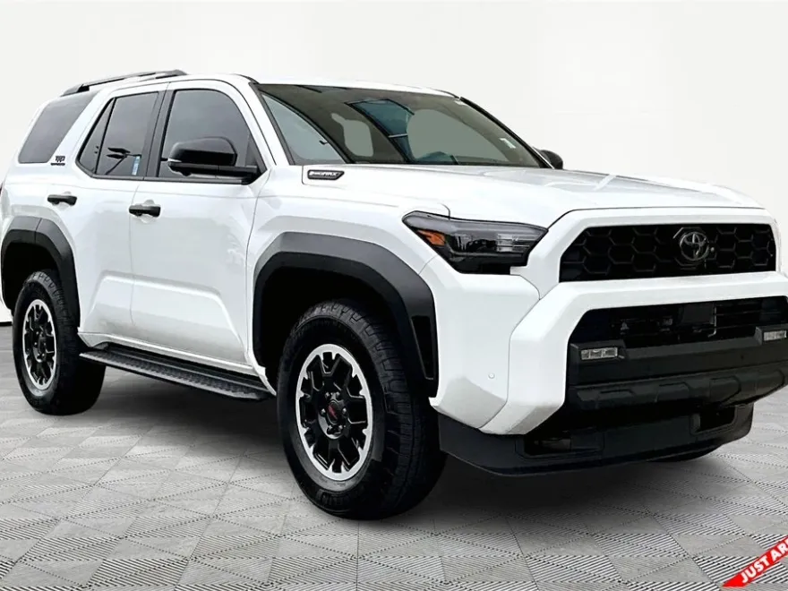 2025 Toyota 4Runner TRD Off-Road Premium photo 1