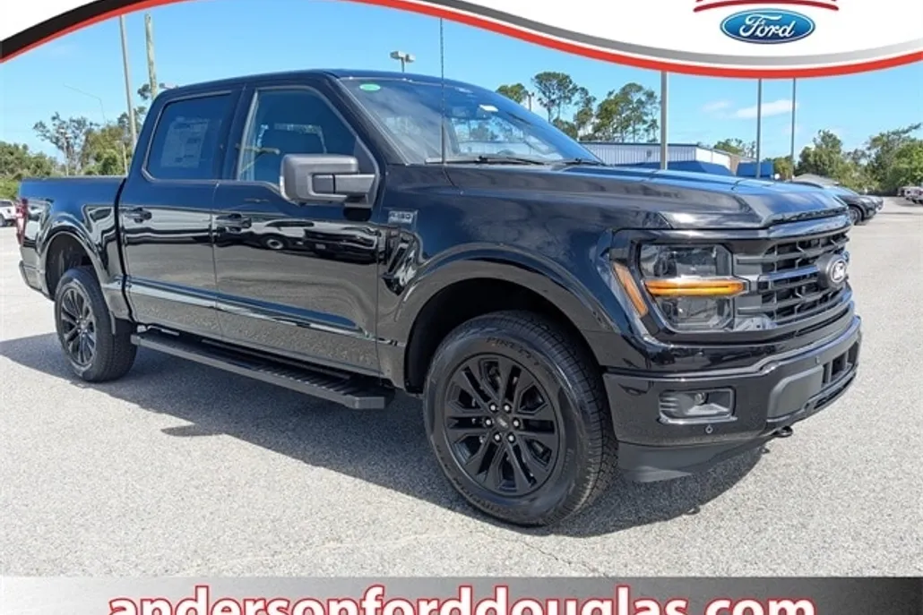 2025 Ford F-150 XLT photo 1