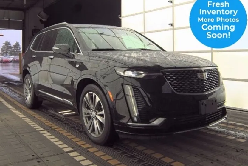 2021 Cadillac XT6 Premium Luxury photo 1