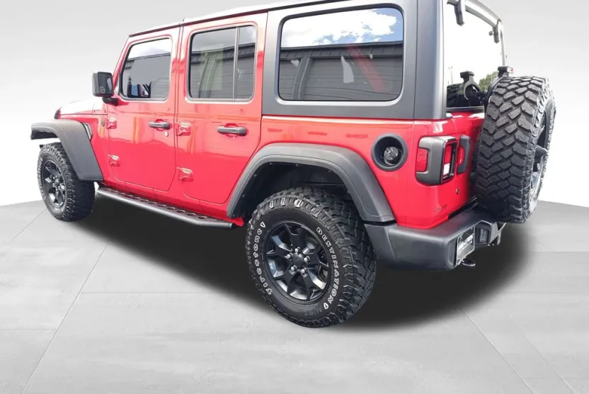 2020 Jeep Wrangler Unlimited Willys photo 1
