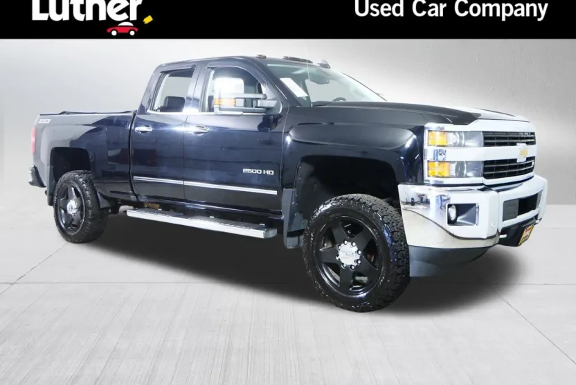 2015 Chevrolet Silverado 2500HD LTZ photo 1