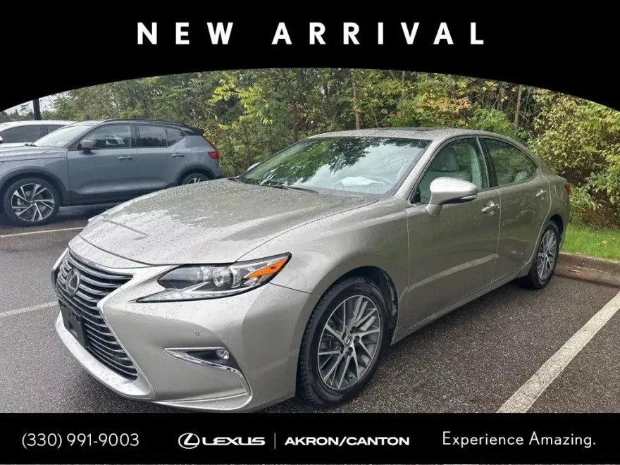 2017 Lexus ES 350 photo 1