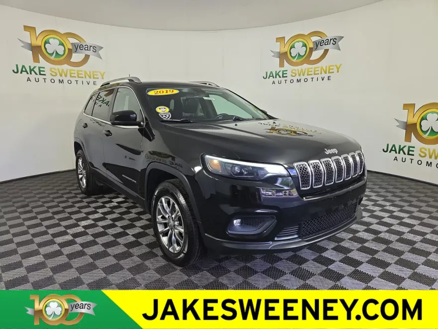 2019 Jeep Cherokee Latitude photo 1