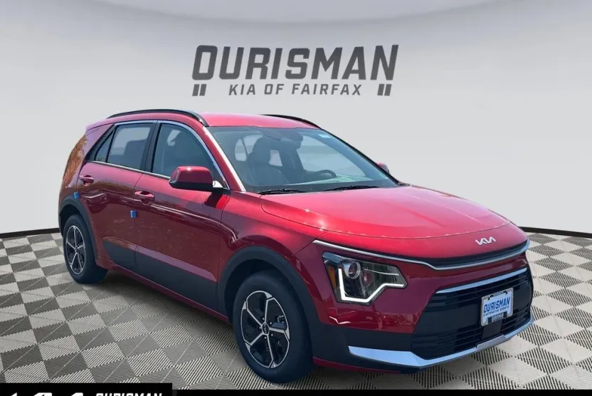 2025 Kia Niro EX photo 1