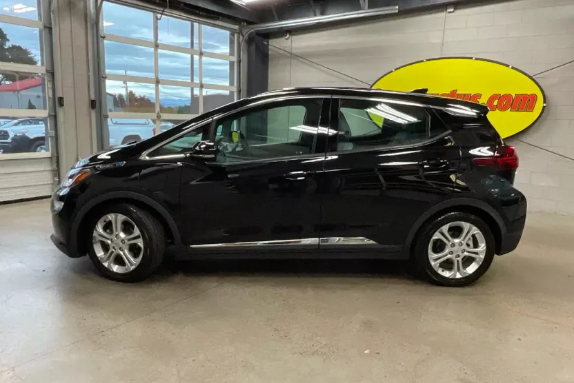 2020 Chevrolet Bolt EV photo 1