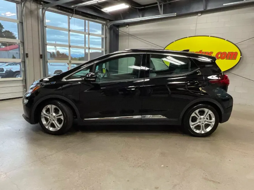 2020 Chevrolet Bolt EV photo 1