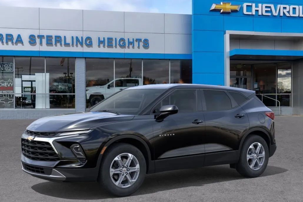 2025 Chevrolet Blazer 2LT photo 1