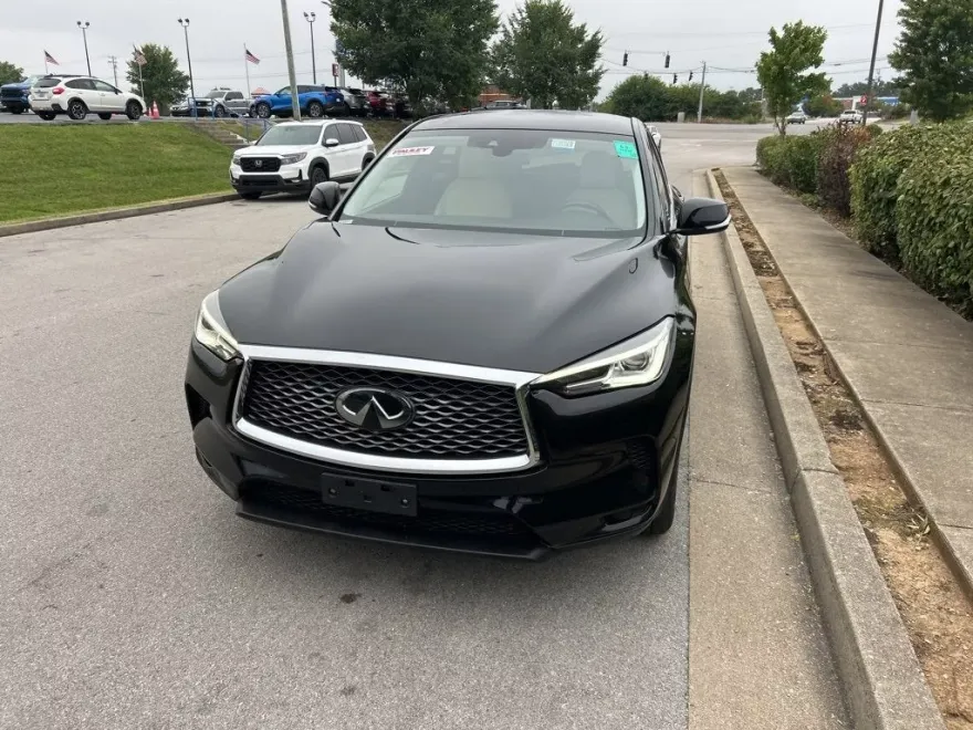 2019 Infiniti QX50 PURE photo 1