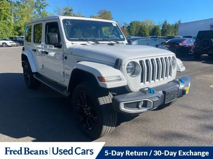 2022 Jeep Wrangler Unlimited Sahara 4xe photo 1