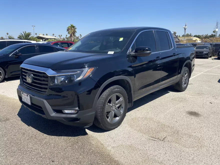 2023 Honda Ridgeline RTL photo 1