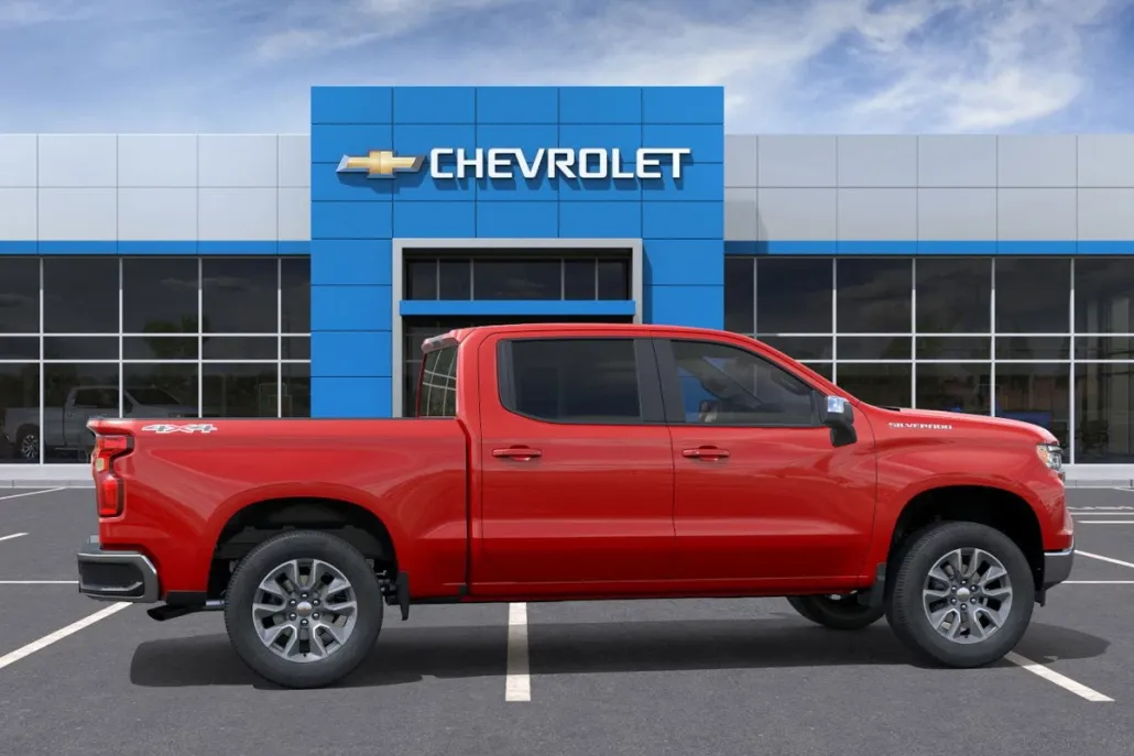 2026 Chevrolet Silverado 1500 LT photo 1