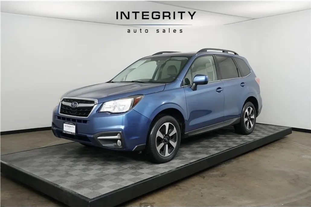 2017 Subaru Forester 2.5i Limited Sport photo 1