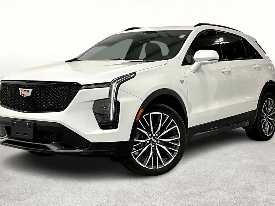2025 Cadillac XT4 Sport photo 1