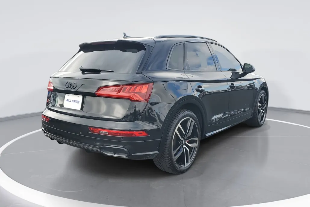 2018 Audi SQ5 Prestige photo 1
