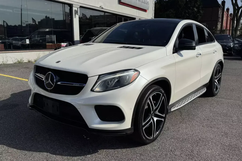 2018 Mercedes Benz GLE AMG 43 4MATIC photo 1