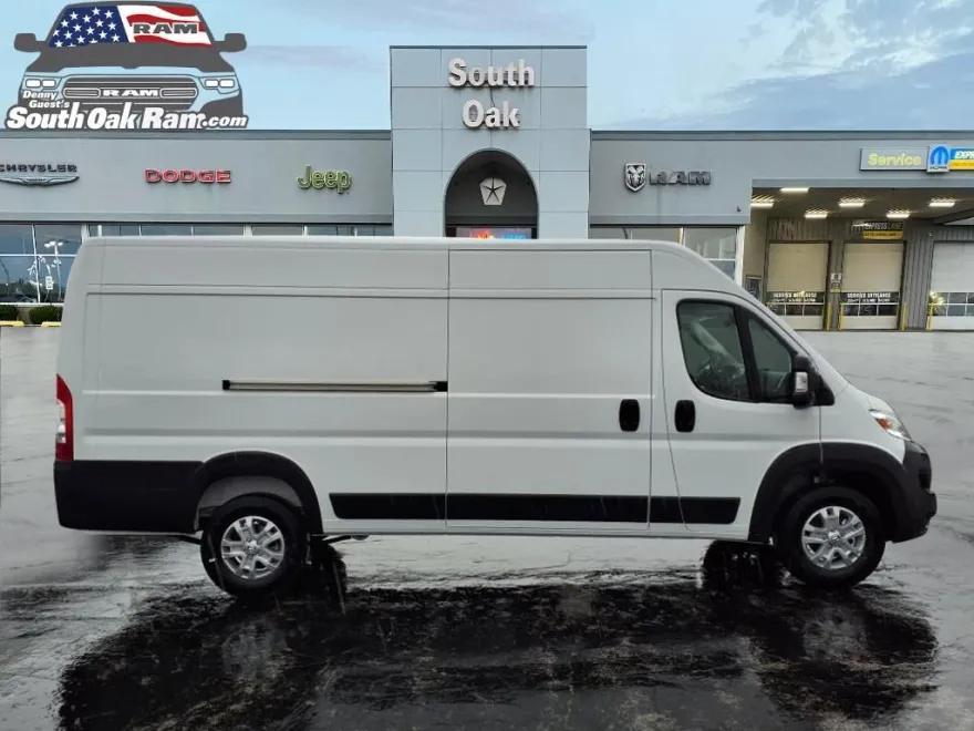 2025 Ram ProMaster 3500 Cargo Van photo 1