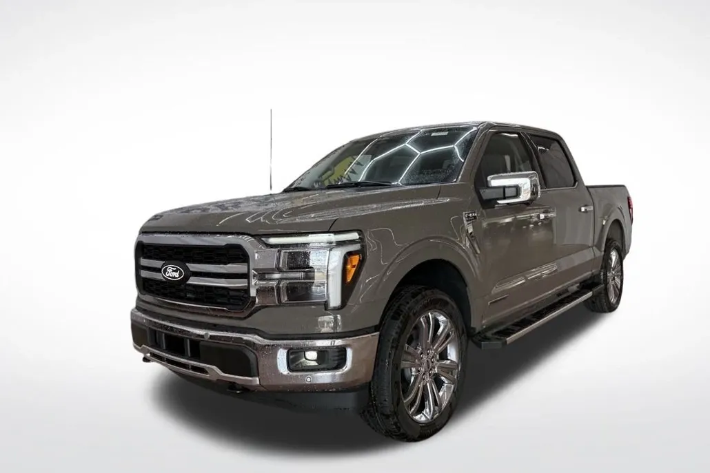2025 Ford F-150 Lariat photo 1