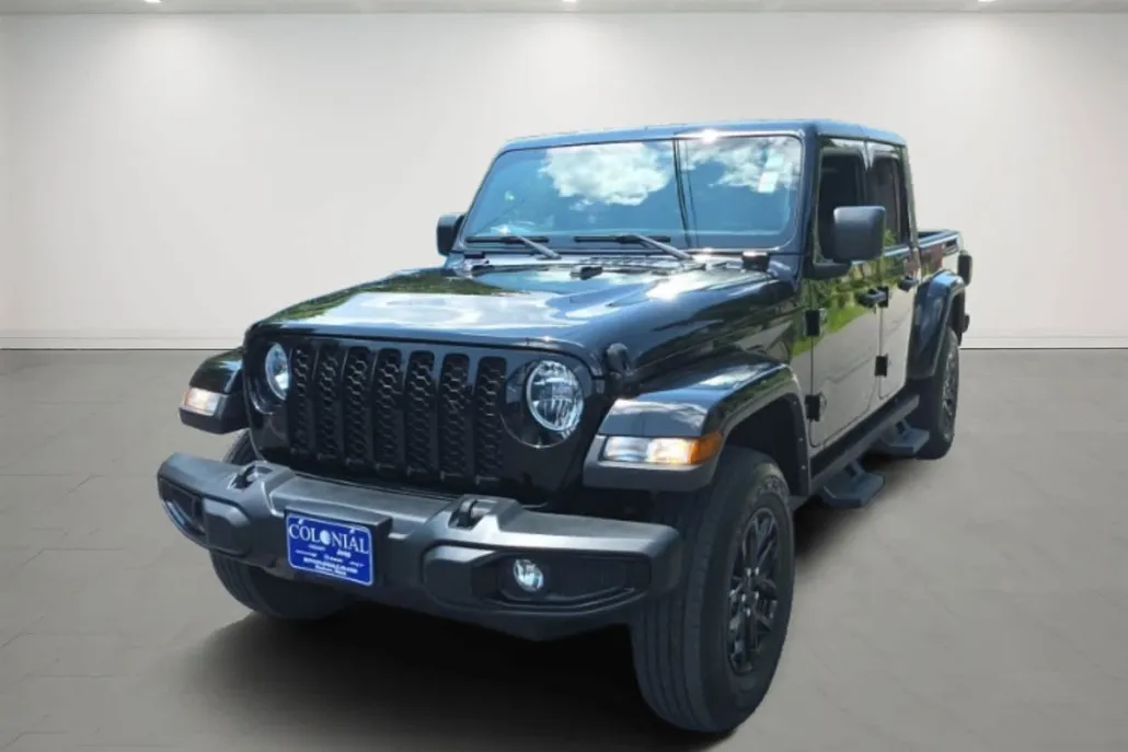 2022 Jeep Gladiator Altitude photo 1