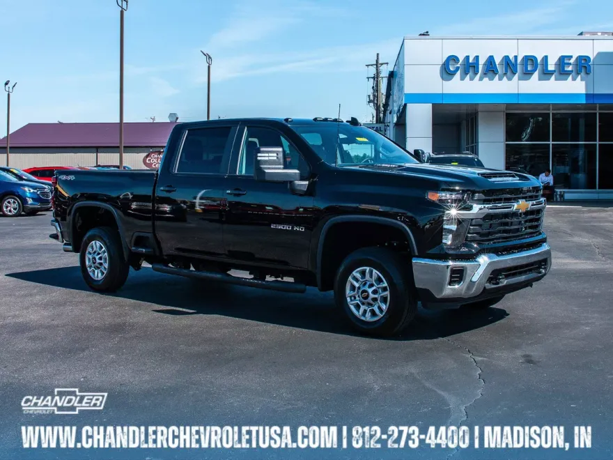 2025 Chevrolet Silverado 2500HD LT photo 1