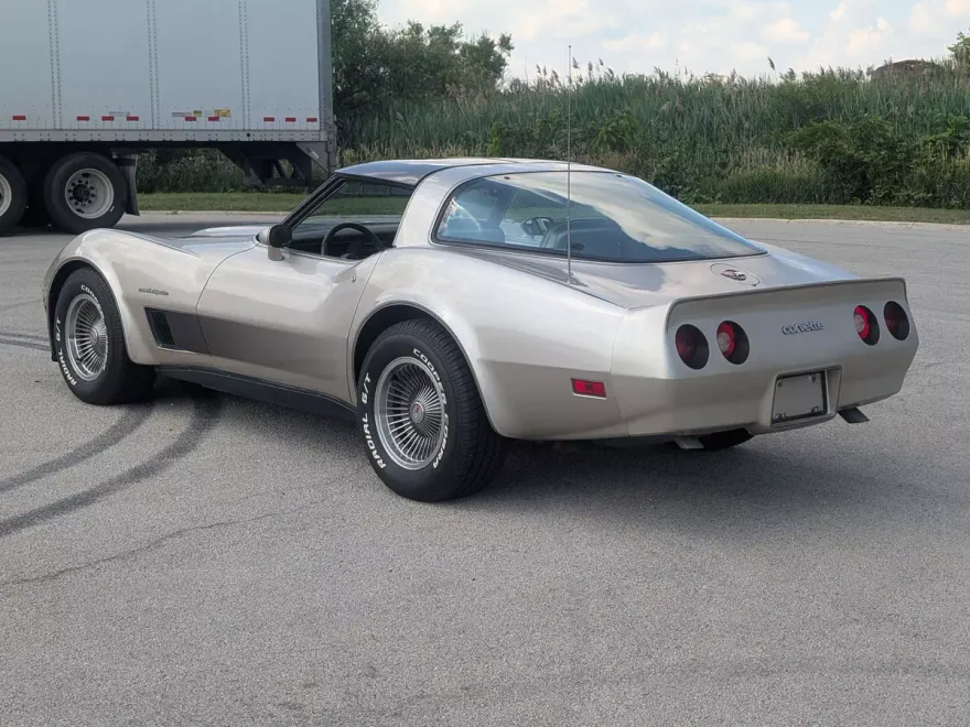 1982 Chevrolet Corvette Collector Edition photo 1