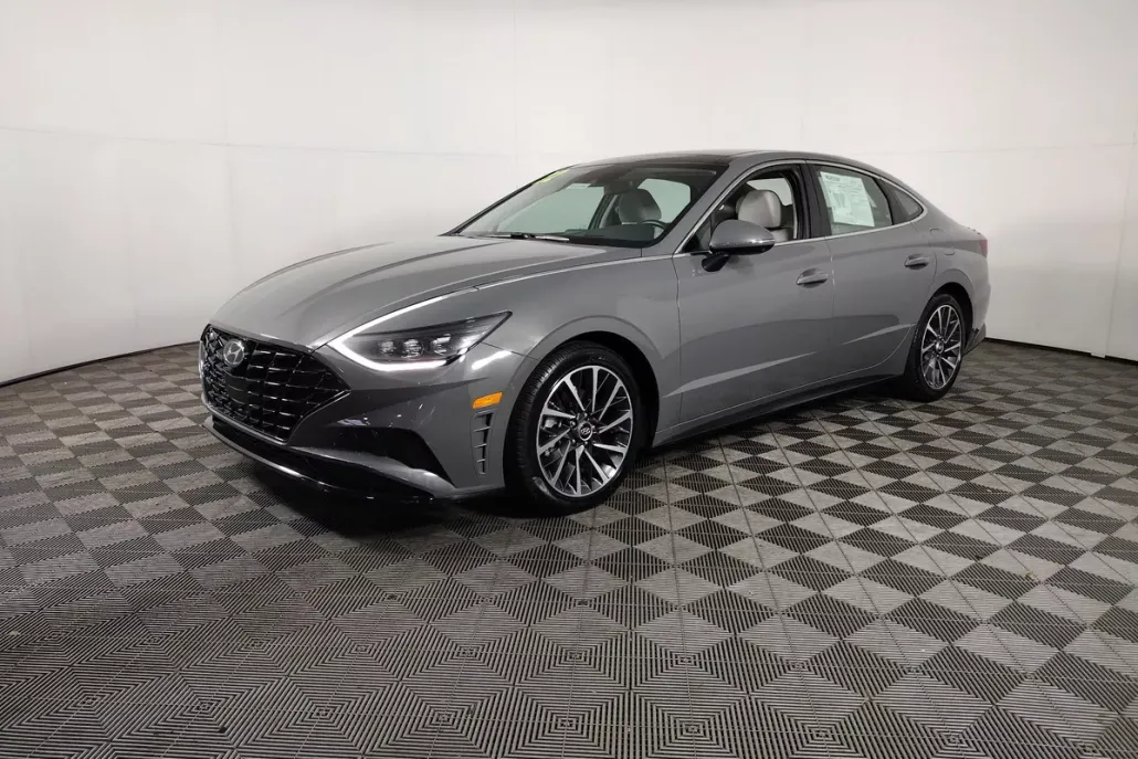 2022 Hyundai Sonata Limited photo 1