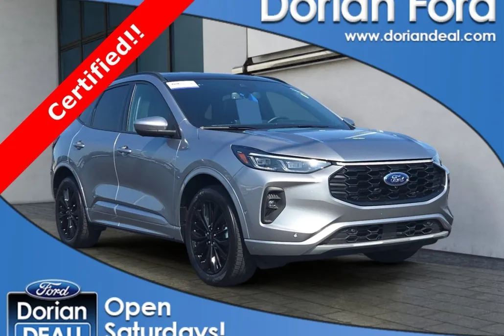 2024 Ford Escape ST-Line Elite photo 1