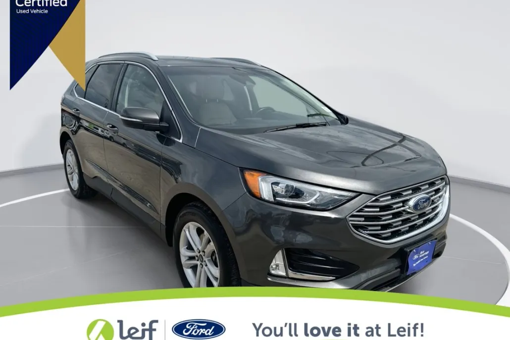 2020 Ford Edge SEL photo 1