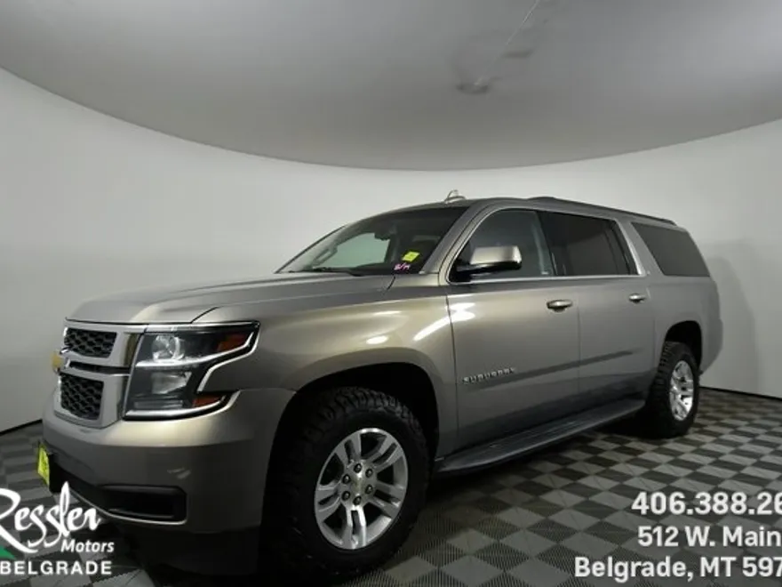 2018 Chevrolet Suburban LT photo 1