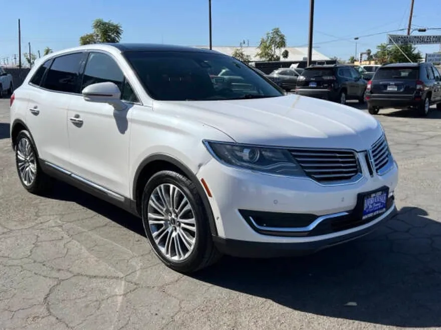 2016 Lincoln MKX Reserve photo 1