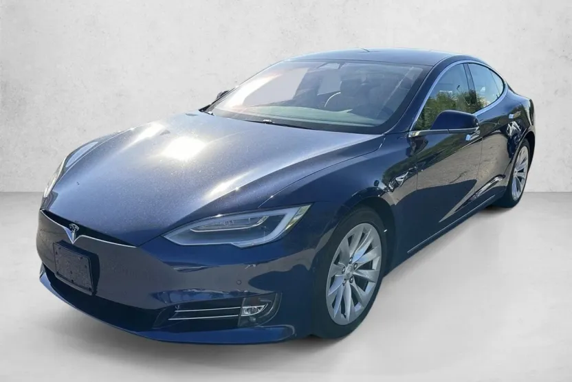 2017 Tesla Model S 75 photo 1